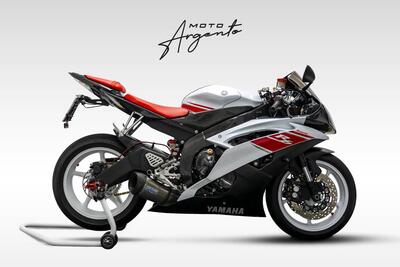 Yamaha YZF R6 (2008 - 09) usata