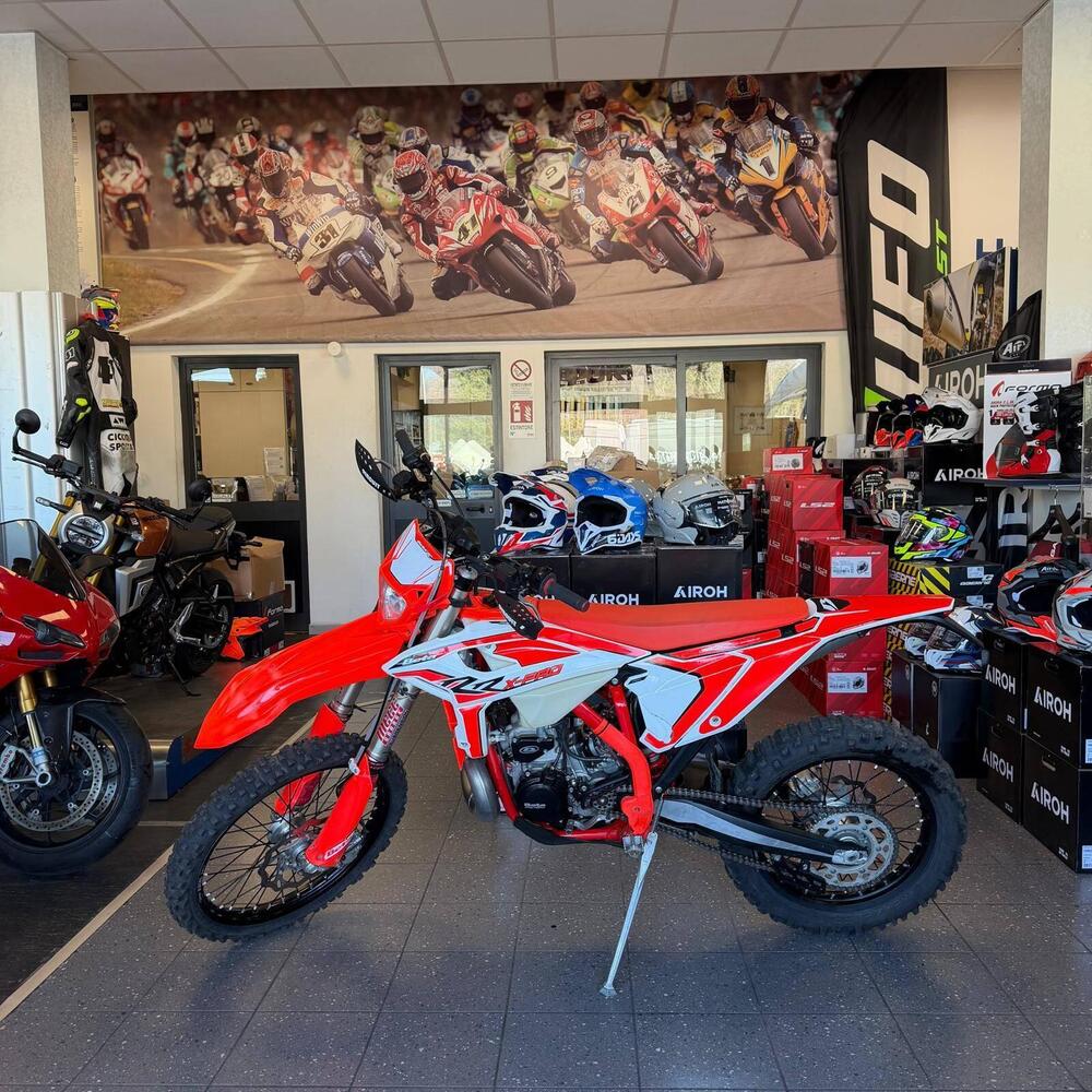 Betamotor RR 300 2T Enduro Race (2025) (3)