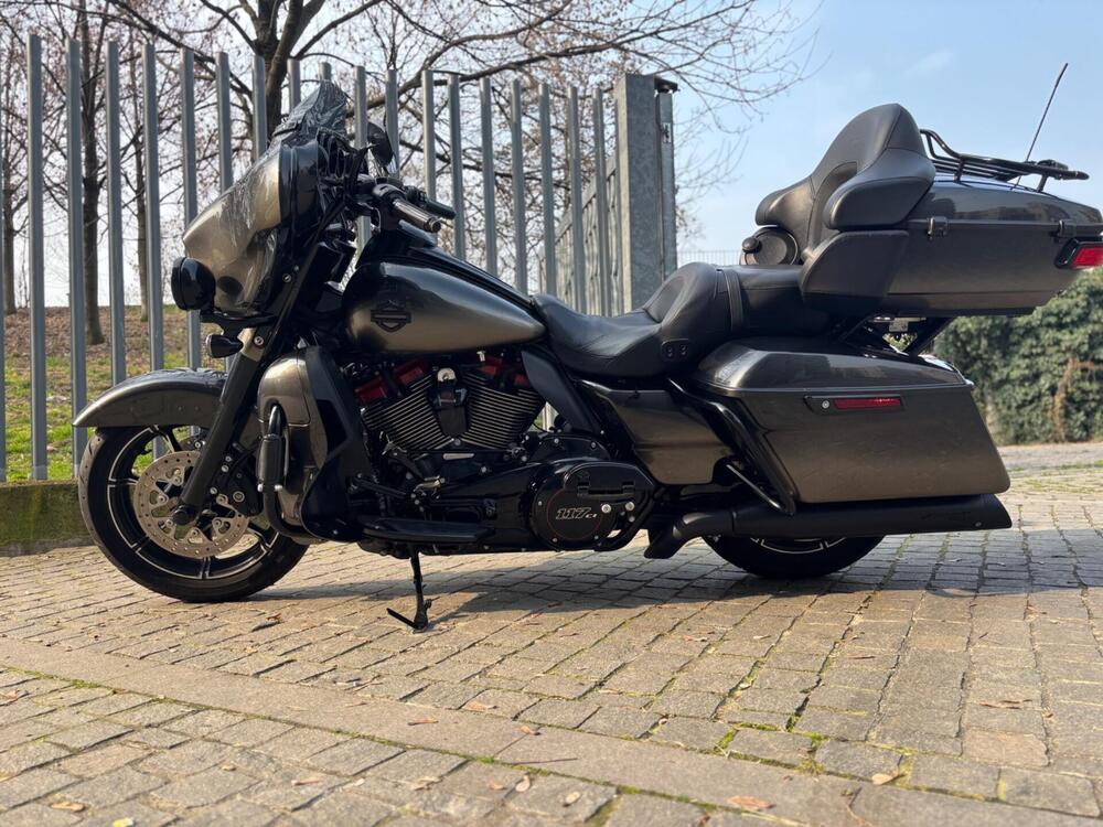 Harley-Davidson 117 Limited (2018 - 20) - FLHTKSE (2)