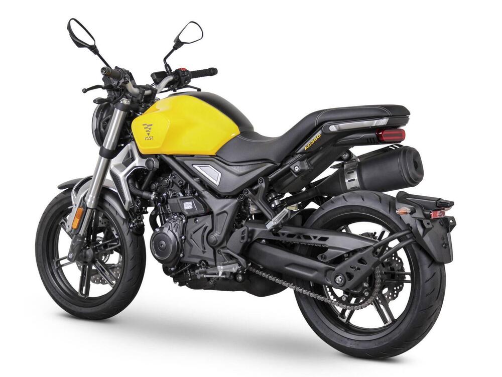 Voge Trofeo 350AC (2022 - 26) (5)