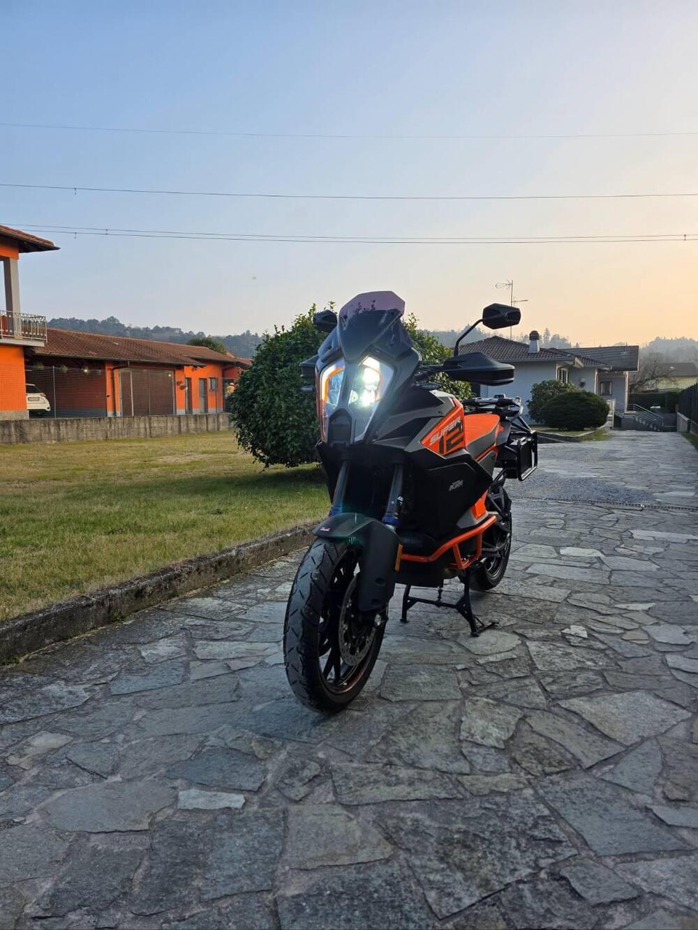 KTM 1290 Super Adventure S (2022 - 25) (3)