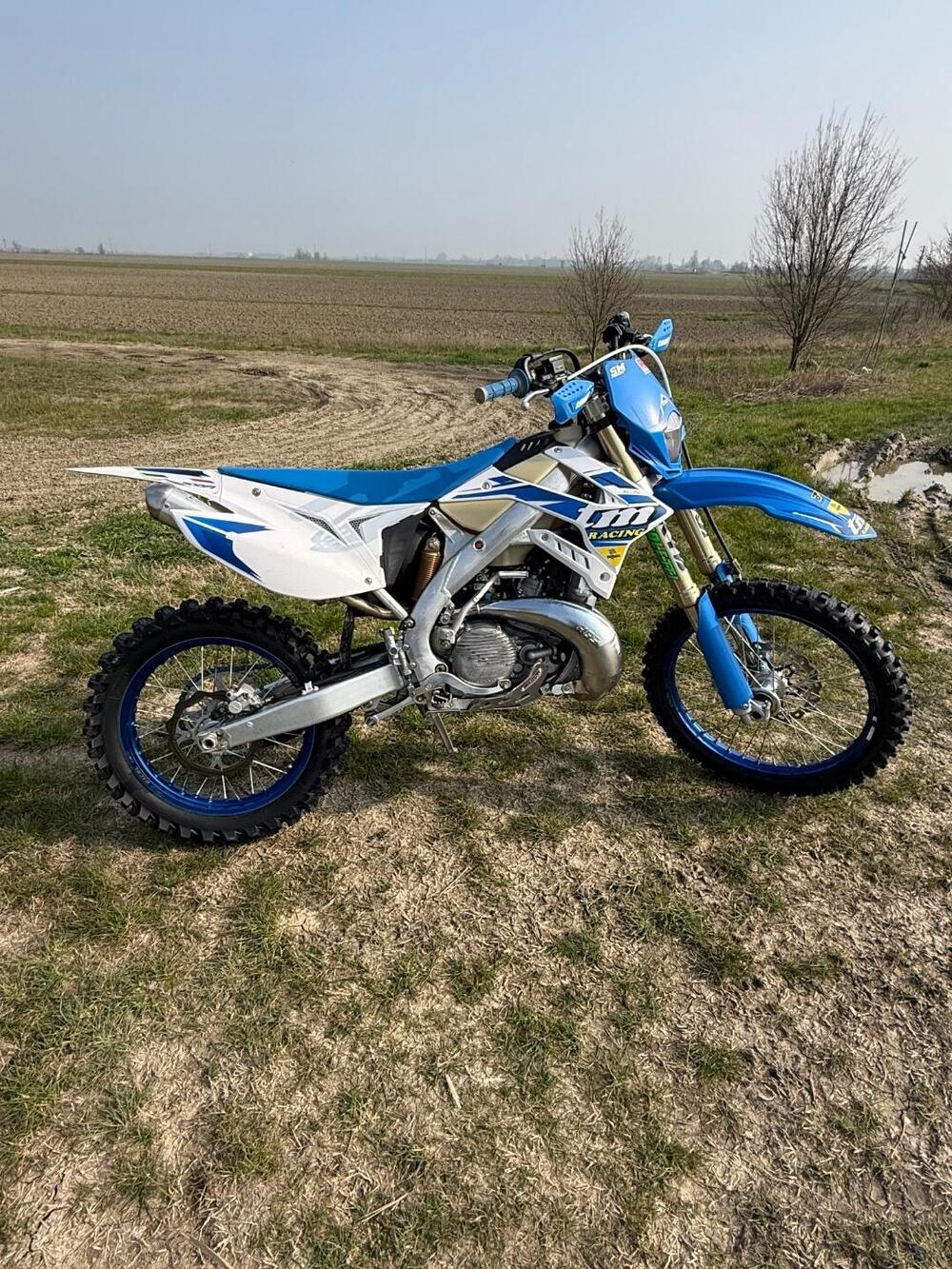 Tm Moto EN 300 Fi ES (2019) (2)