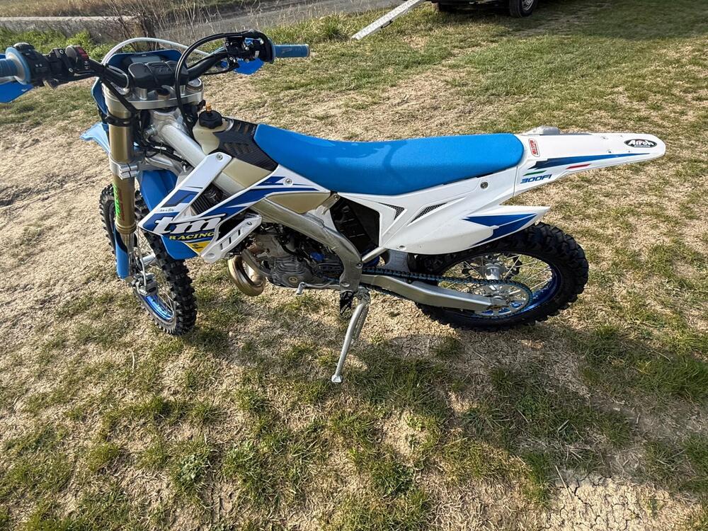 Tm Moto EN 300 Fi ES (2019) (4)