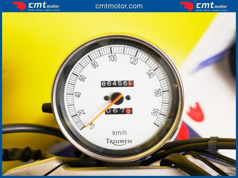 Triumph Speedmaster 865 (2005 - 10) (5)