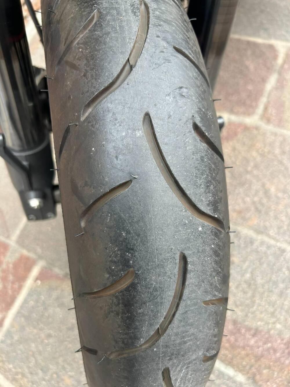 Ducati Hypermotard 1100 S (2007 - 09) (12)