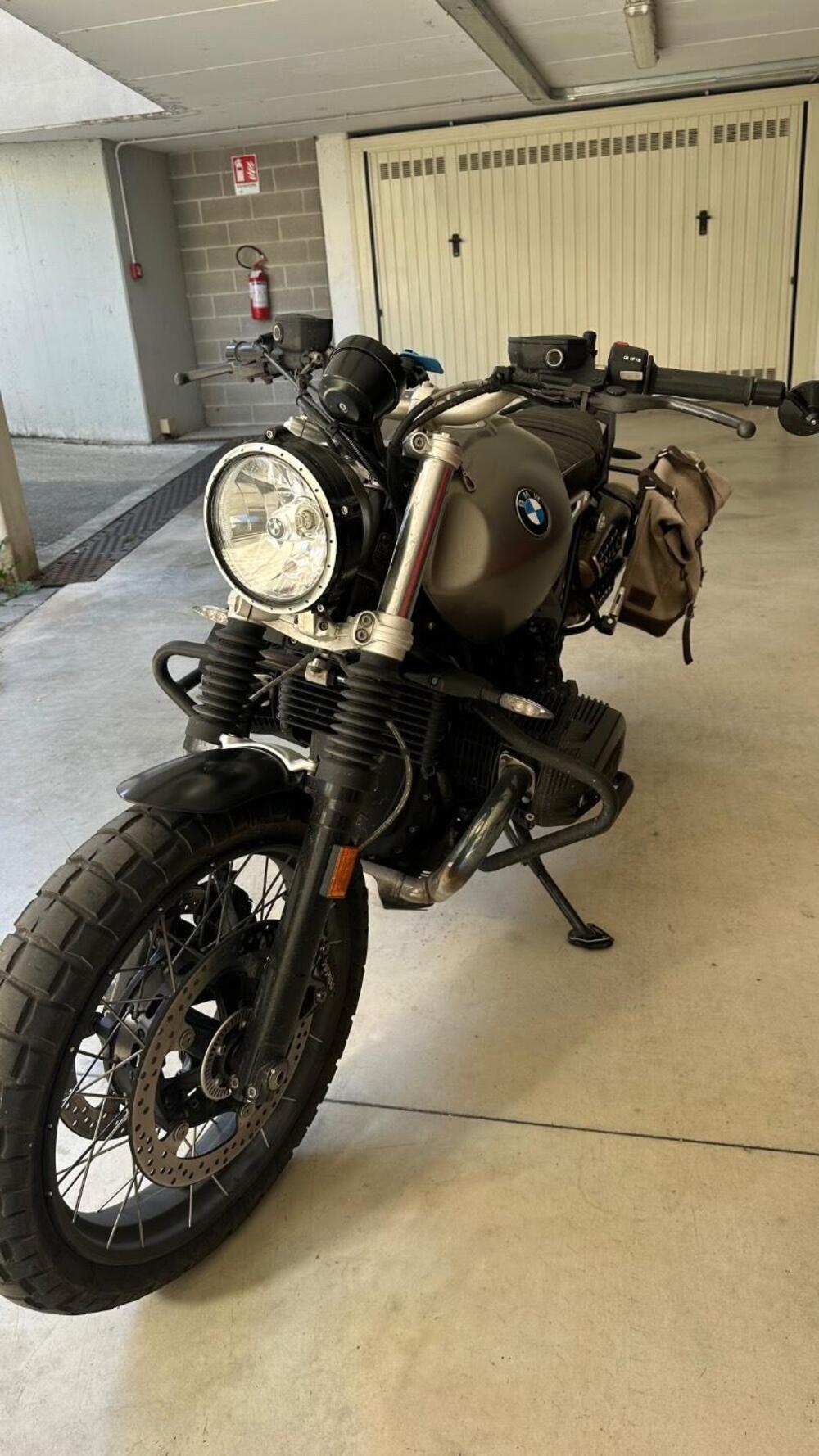 Bmw R nineT 1200 Scrambler (2016 - 20) (5)