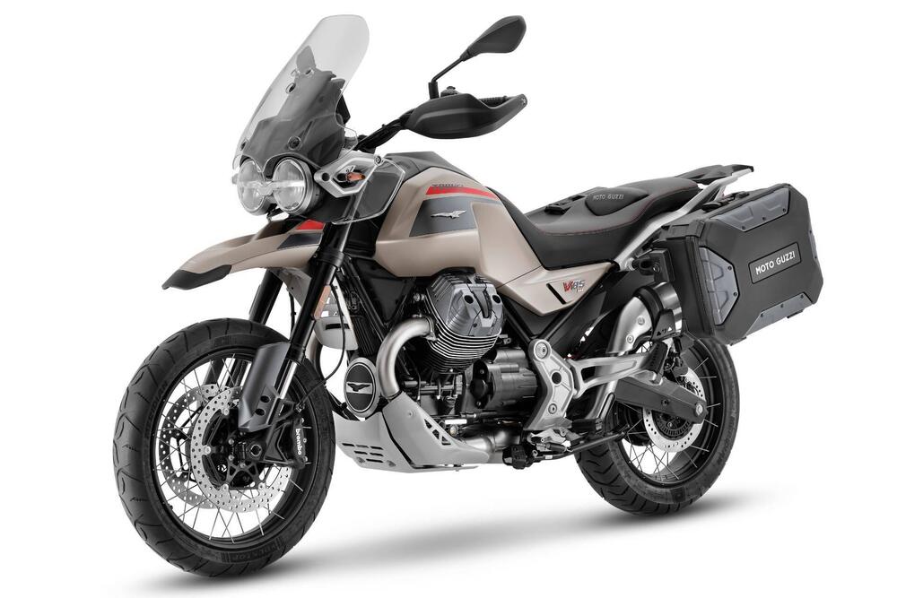 Moto Guzzi V85 TT Travel (2024 - 26)