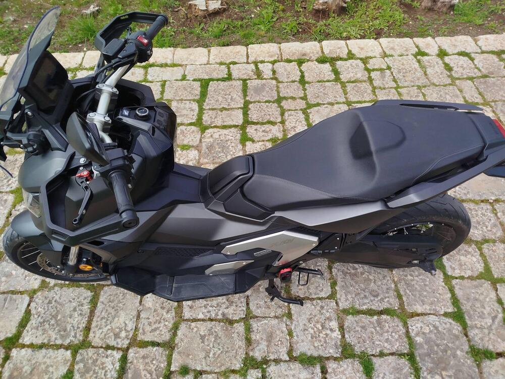 Honda X-ADV 750 DCT (2021 - 24) (4)