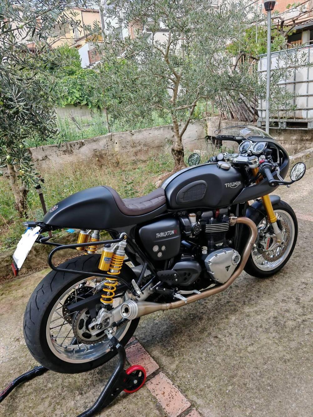 Triumph Thruxton 1200 R (2017 - 20) (4)