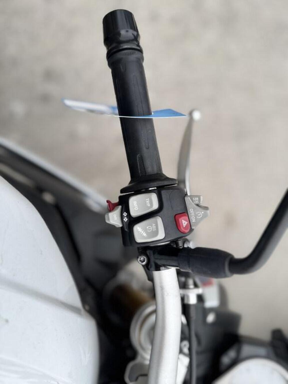 Bmw S 1000 R (2017 - 20) (6)