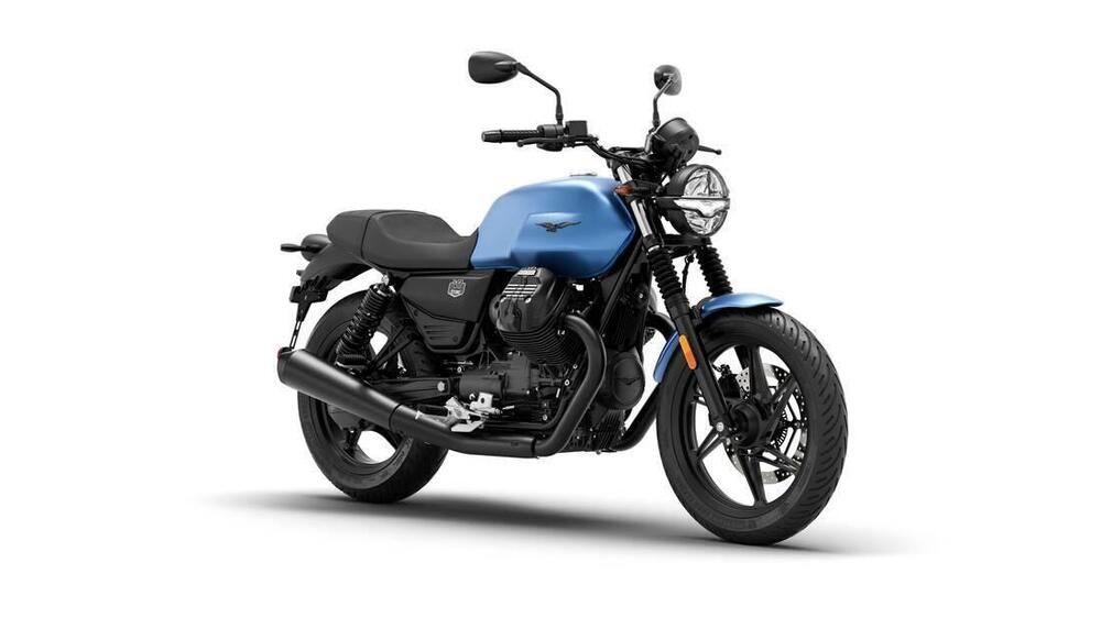 Moto Guzzi V7 Stone (2025 - 26)