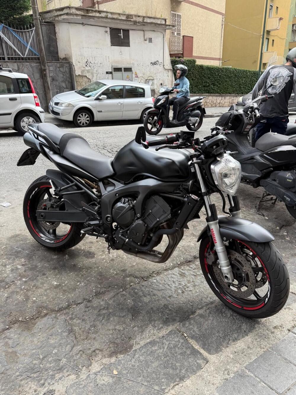 Yamaha FZ6 (2004 - 07) (3)