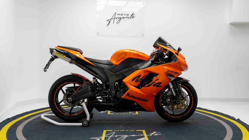 Kawasaki Ninja 600 ZX-6R (2007 - 08) (2)