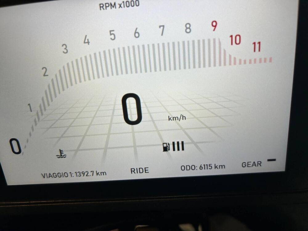 Moto Morini X-Cape 650 (2021 - 26) (7)