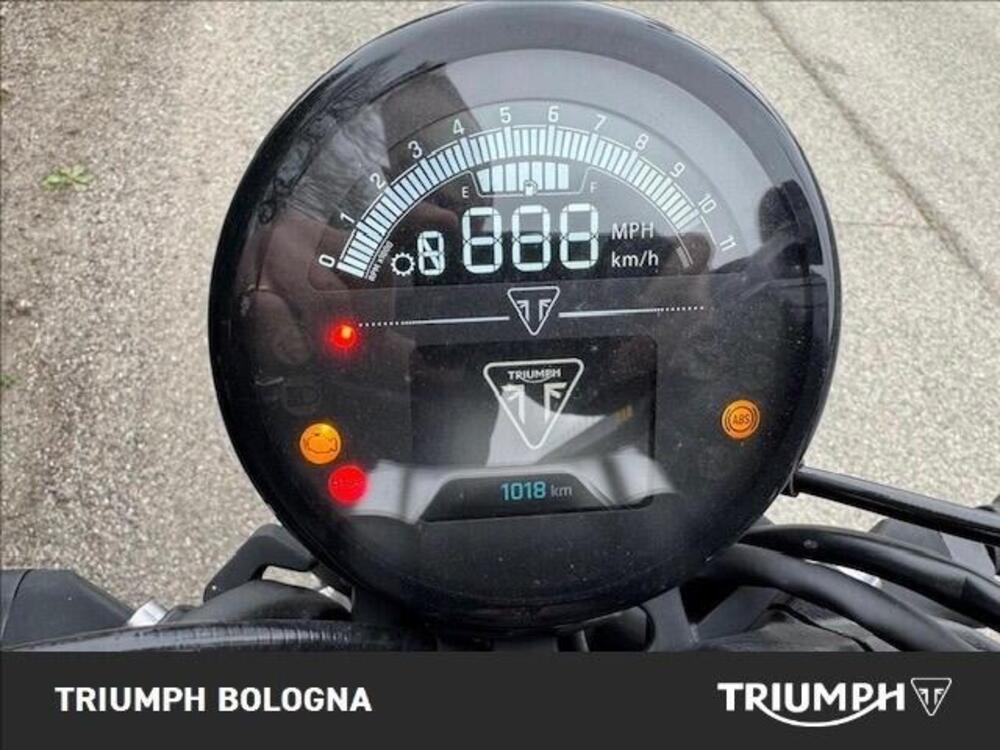 Triumph Trident 660 (2025) (3)