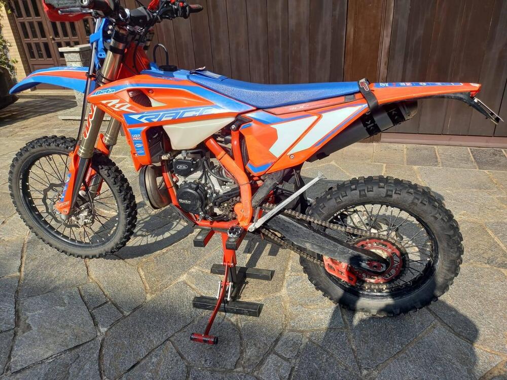 Betamotor RR 300 2T Enduro Race (2025) (10)
