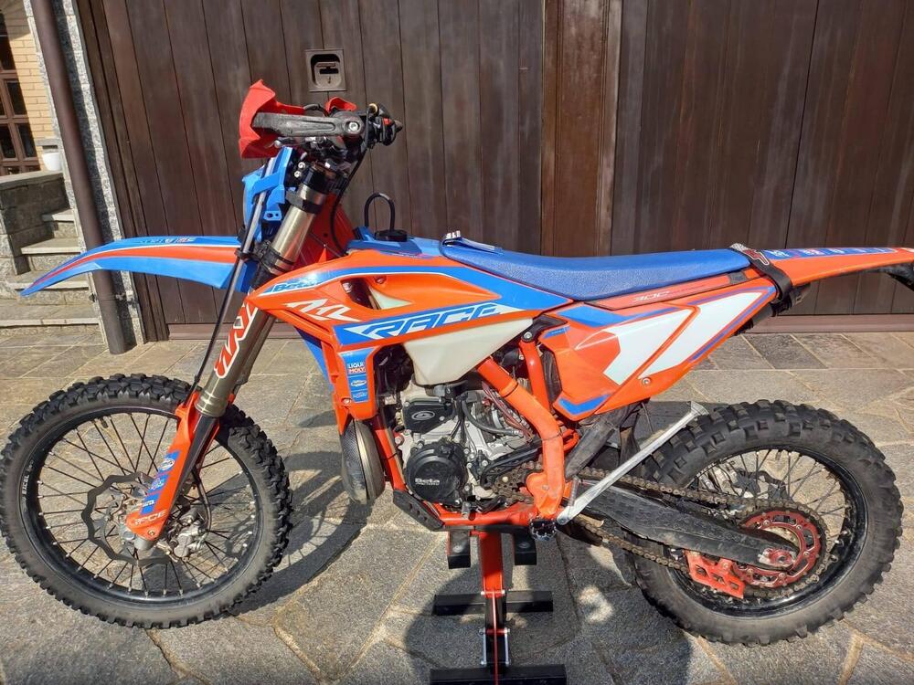 Betamotor RR 300 2T Enduro Race (2025) (11)