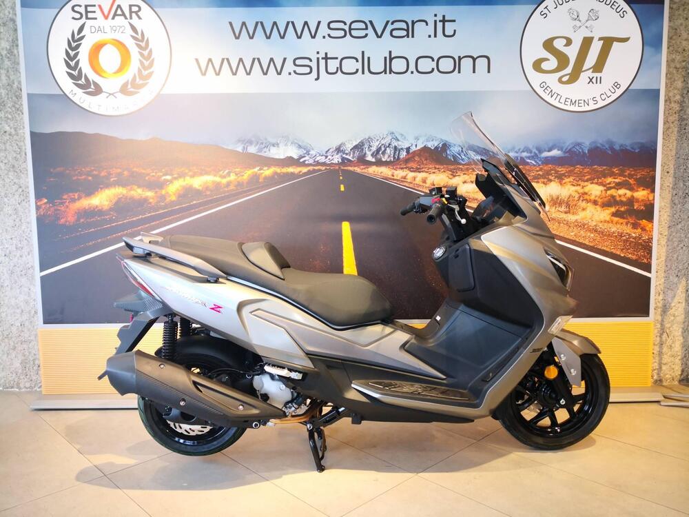 Sym Joymax 300 Z (2025 - 26) (3)