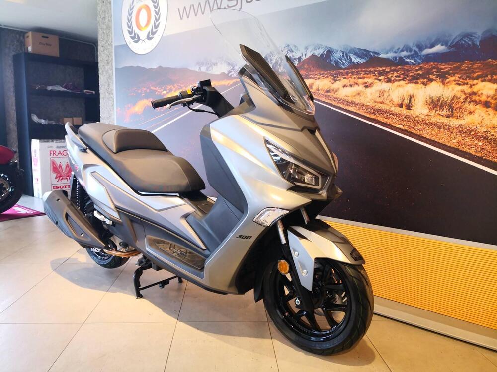 Sym Joymax 300 Z (2025 - 26) (2)