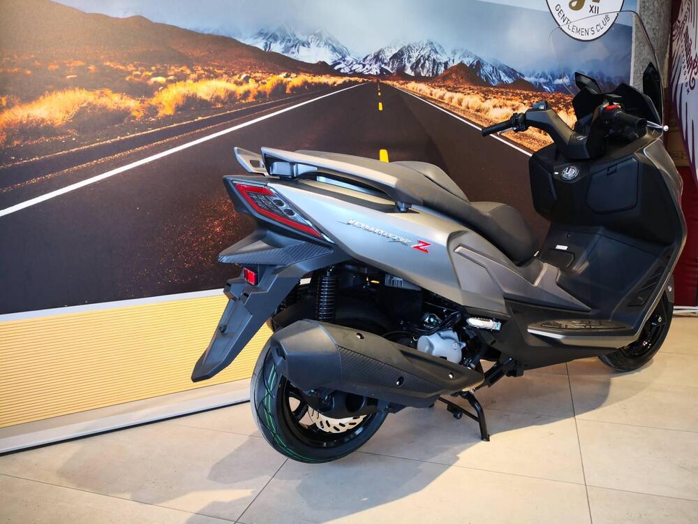 Sym Joymax 300 Z (2025 - 26) (6)