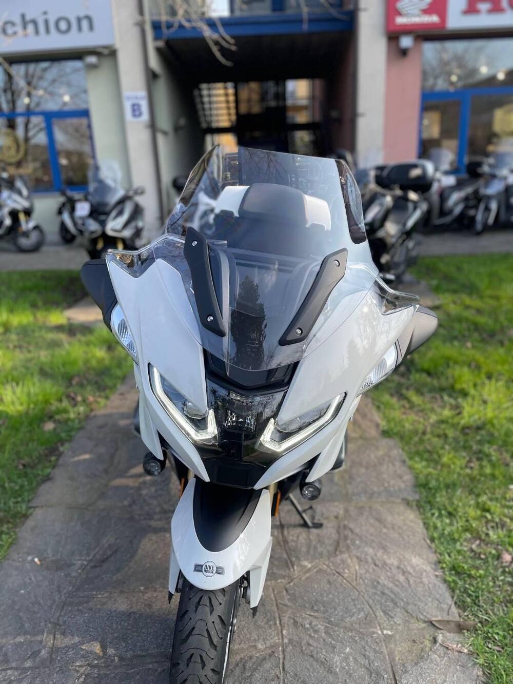 Bmw R 1250 RT (2021 - 25) (2)