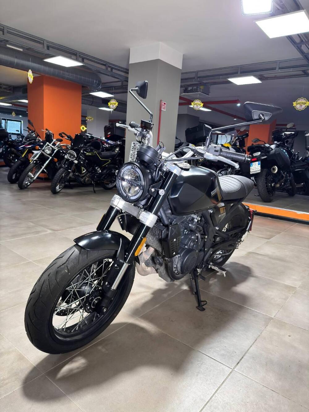 Brixton Motorcycles Crossfire 500 (2021 - 25) (3)