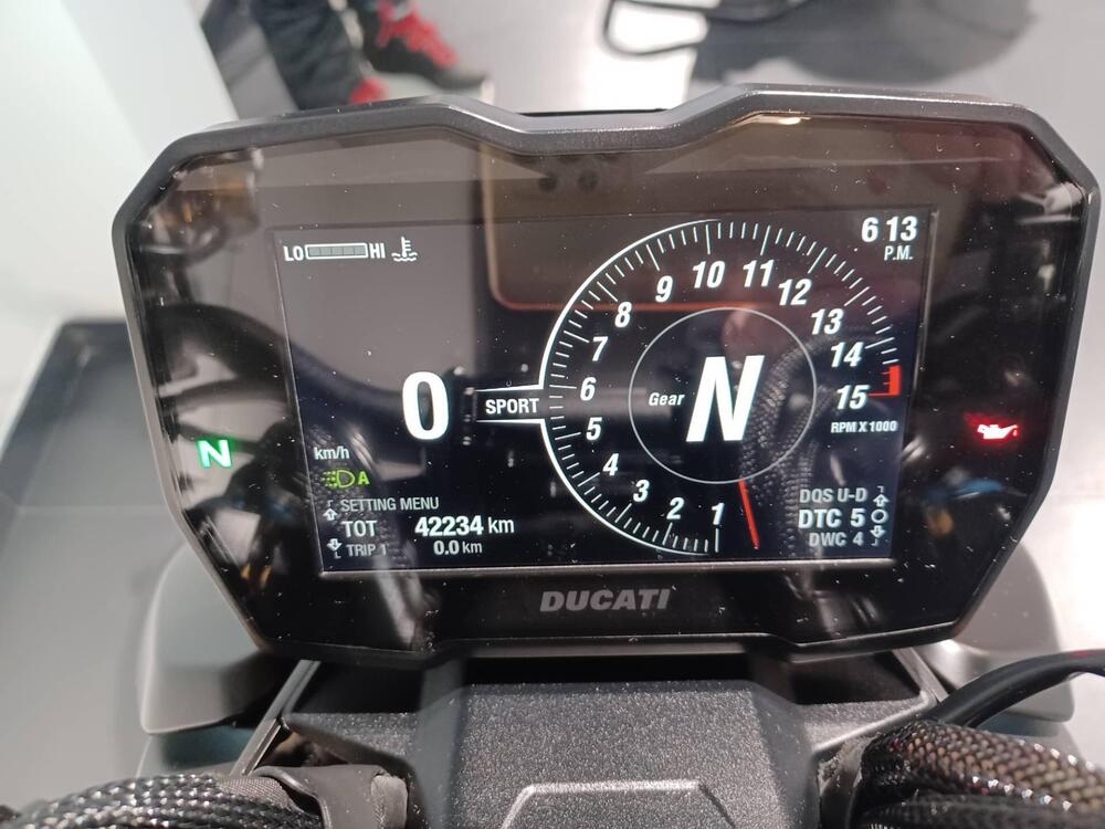 Ducati Streetfighter V4 1100 S (2021 - 22) (3)