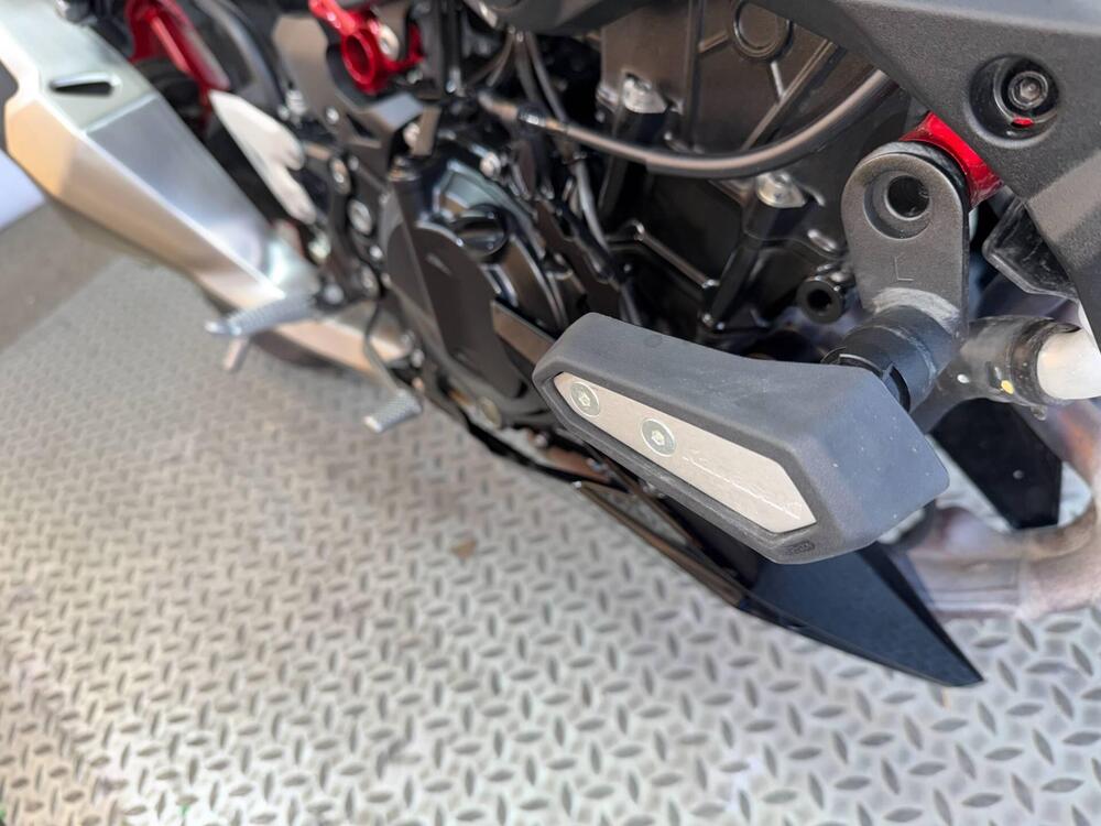 Kawasaki Z 500 SE (2024 - 26) (3)