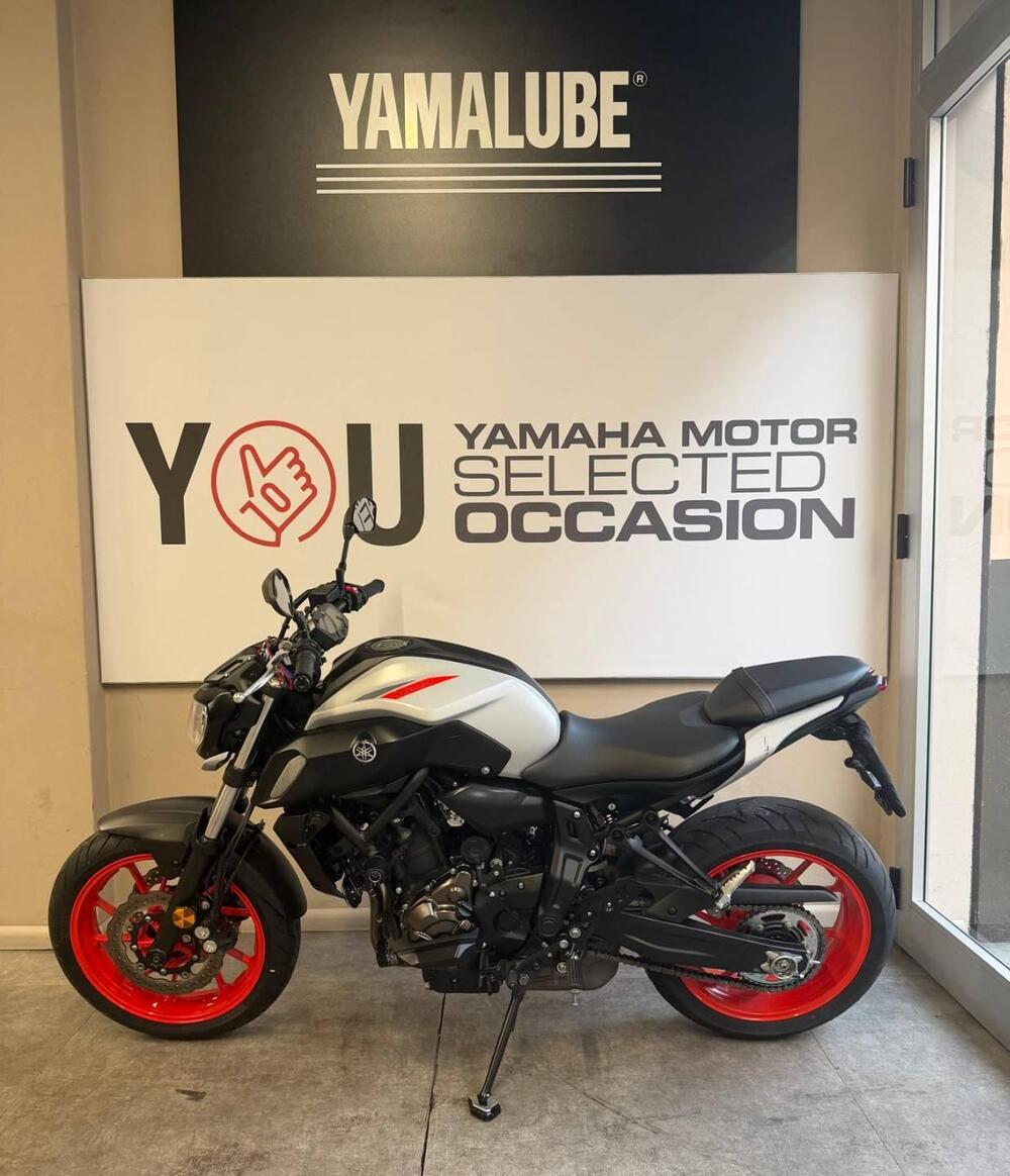 Yamaha MT-07 (2018 - 20) (2)