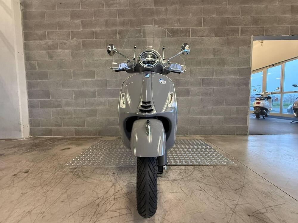 Vespa GTS 300 Supertech Hpe (2021 - 22) (5)