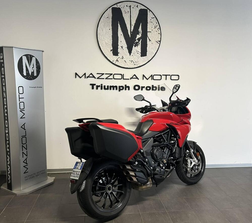MV Agusta Turismo Veloce 800 Rosso (2021 - 23) (2)
