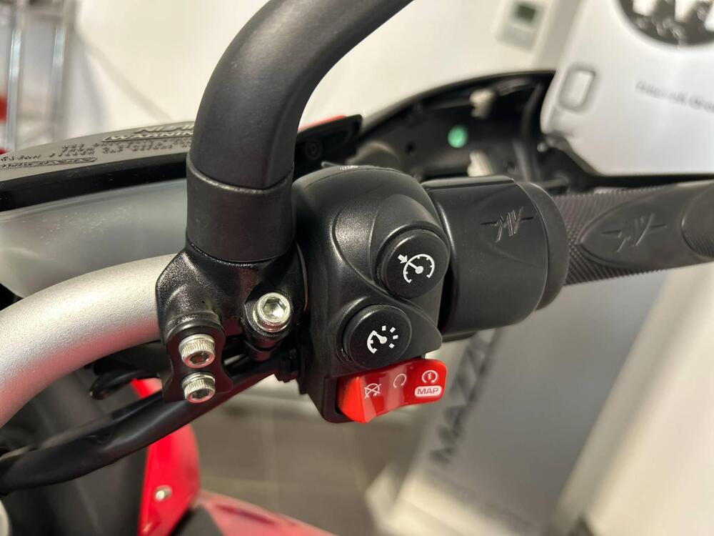 MV Agusta Turismo Veloce 800 Rosso (2021 - 23) (6)