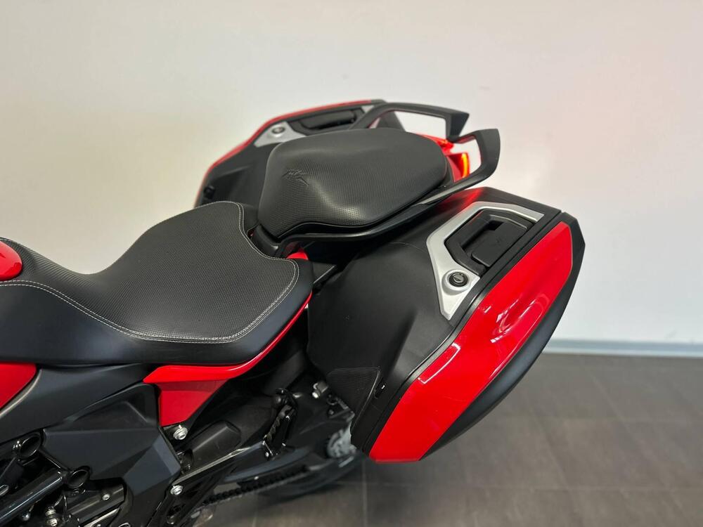 MV Agusta Turismo Veloce 800 Rosso (2021 - 23) (9)