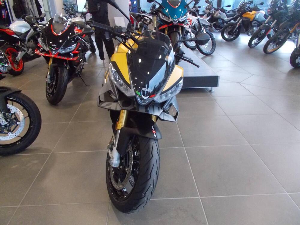 Aprilia Tuono V4 (2025 - 26) (2)