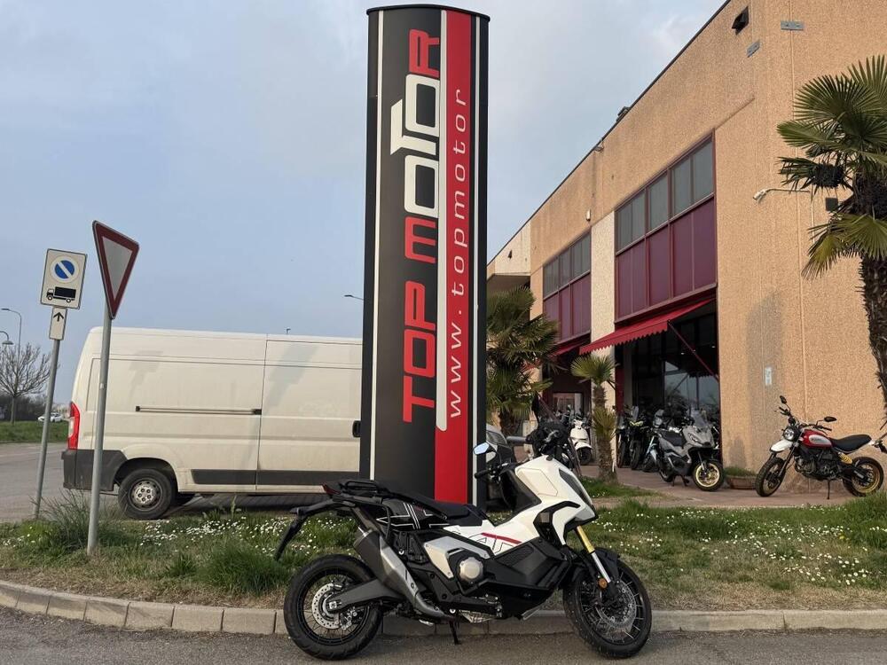 Honda X-ADV 750 DCT Gravel (2021 - 24) (2)