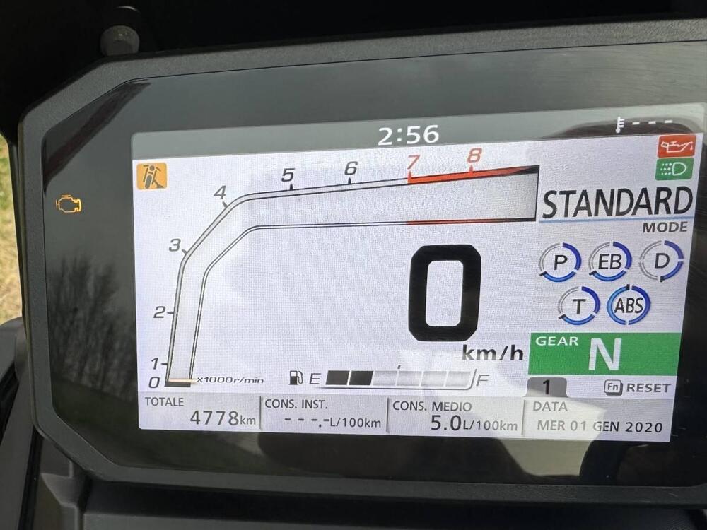 Honda X-ADV 750 DCT Gravel (2021 - 24) (7)