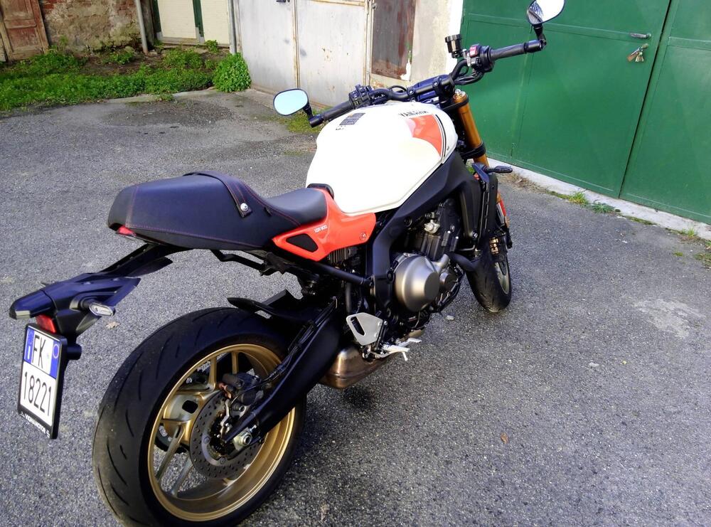 Yamaha XSR 900 (2022 - 24) (2)