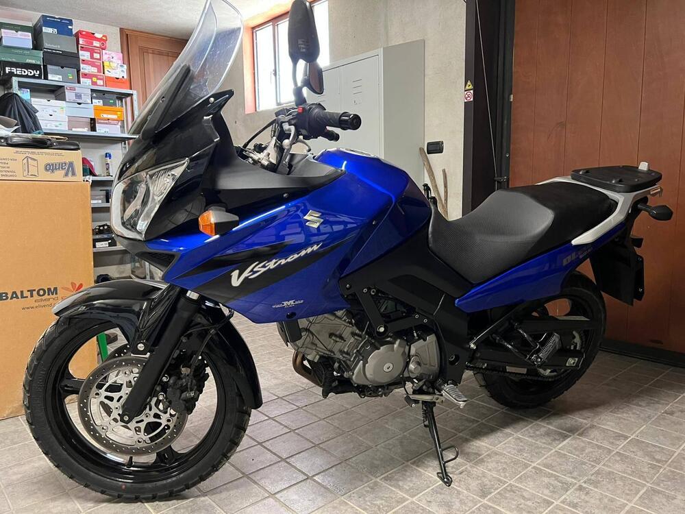 Suzuki V-Strom 650DL (2004 - 06) (2)