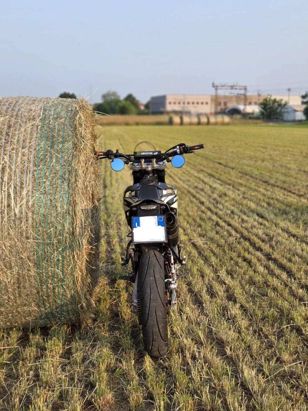 Fantic Motor XMF 125 Motard Performance 4t (2021 - 22) (3)