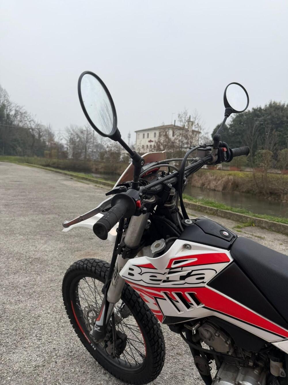 Betamotor RR 125 4T Motard LC (2018 - 20) (4)