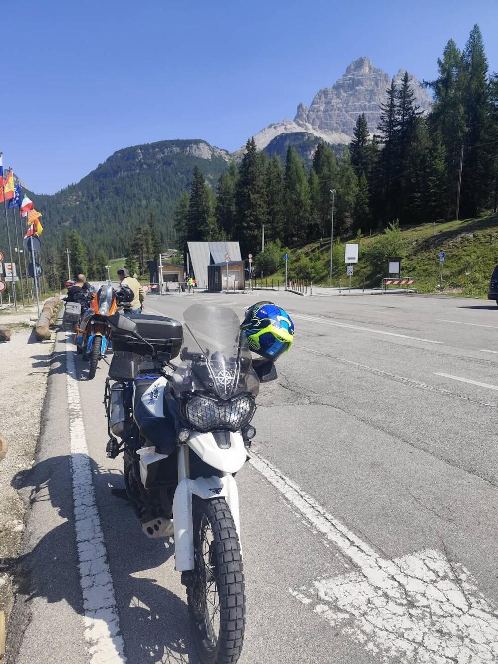 Triumph Tiger 800 XC ABS (2010 - 14) (4)