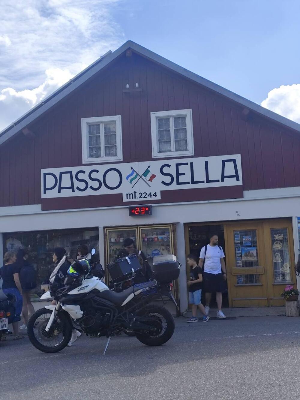 Triumph Tiger 800 XC ABS (2010 - 14) (10)