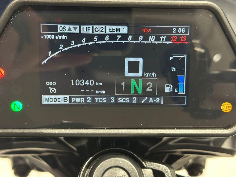 Yamaha MT-10 SP (2022 - 25) (4)