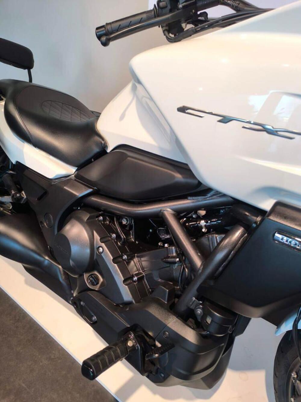 Honda CTX 700 ABS DCT (2014 - 16) (5)