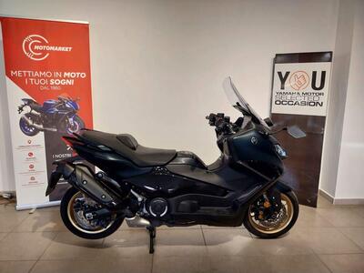 Yamaha T-Max 560 (2022 - 24) usata