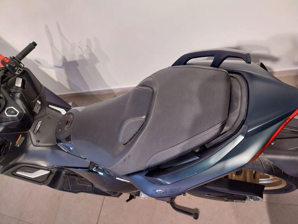 Yamaha T-Max 560 (2022 - 24) (3)
