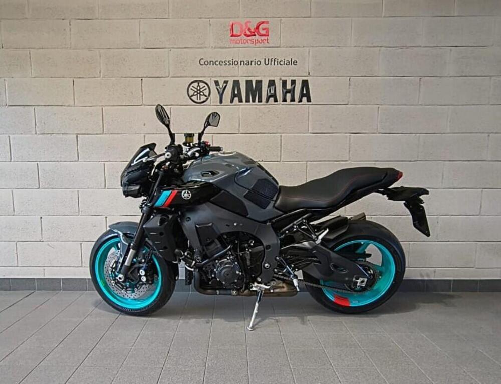 Yamaha MT-10 (2022 - 26) (4)