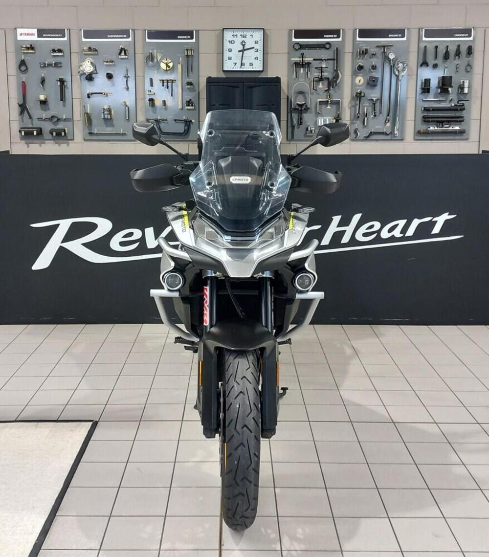 CFMOTO 800MT Touring (2022 - 26) (3)