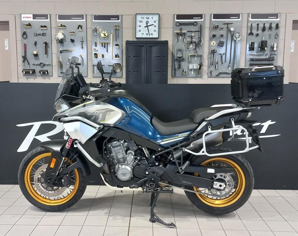 CFMOTO 800MT Touring (2022 - 26) (2)