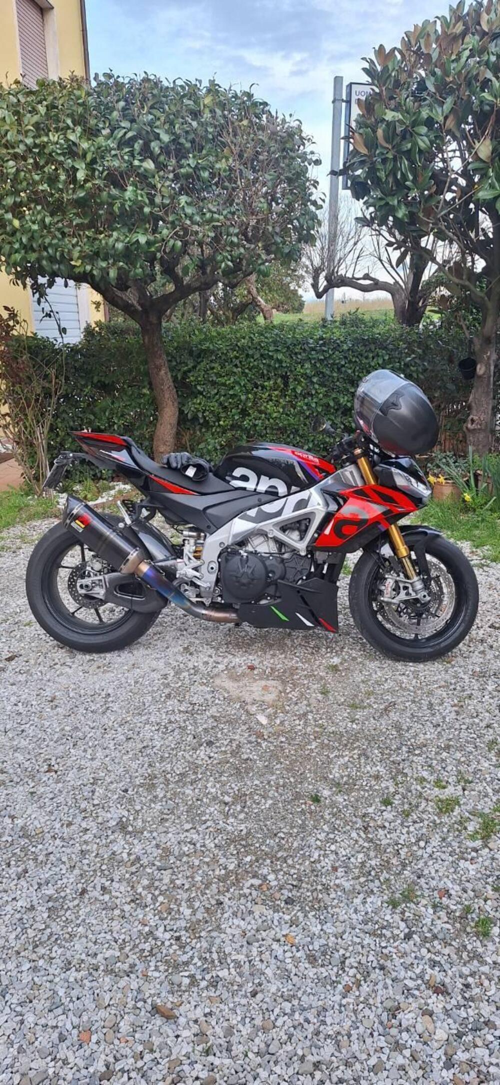 Aprilia Tuono V4 Factory (2021 - 24)